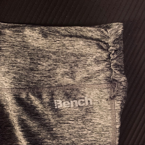 Bench Grey Mix Capri Yoga Pants - Picture 2 of 8